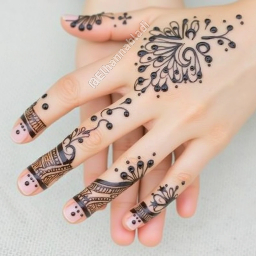 نقش حناء ناعم عصري وبسيط